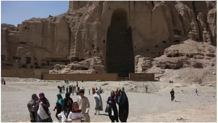 Three Spanish tourists and an Afghan shot dead in Afghanistan attack