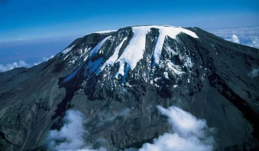 ice melting in mount kilimanjaro