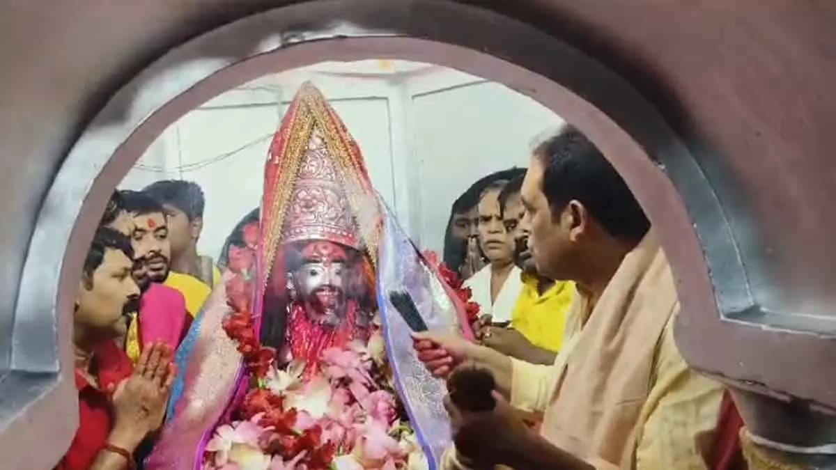 Tarapith is flooded with Tara followers gnr