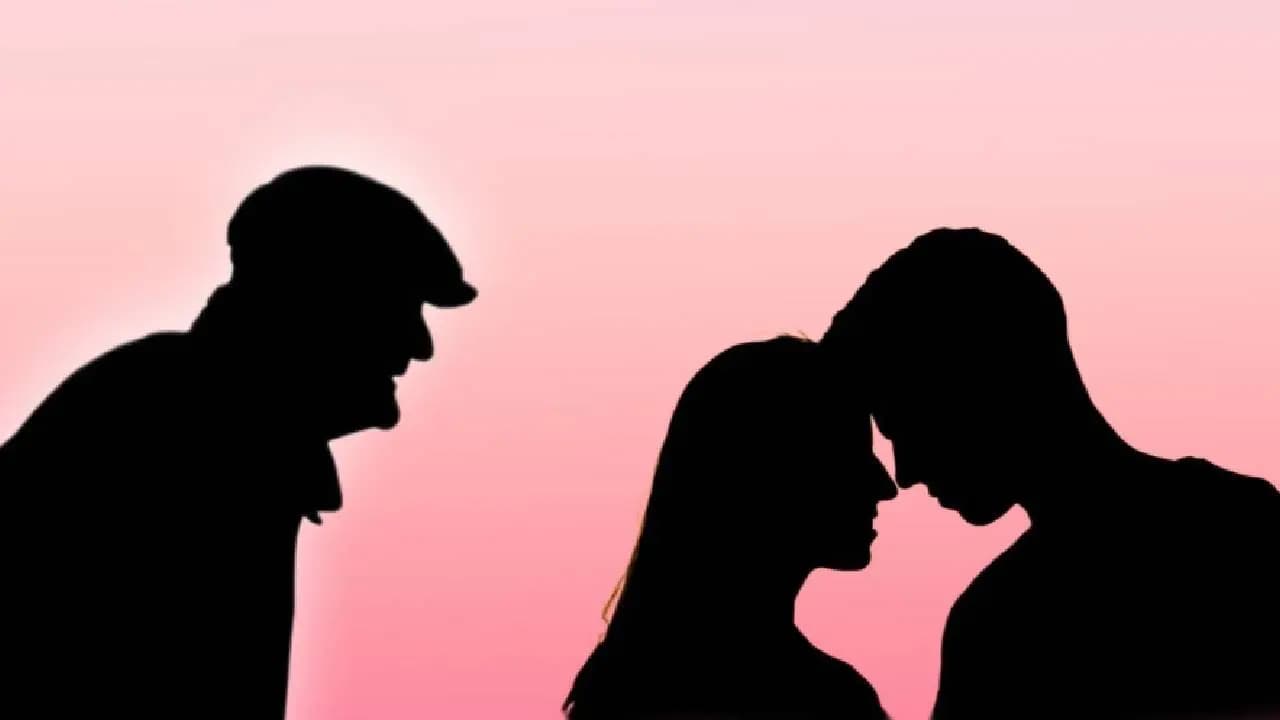 Sansarer Sankirtan episode spoiler: Jayanta and Shanti s romantic video viral on social media 