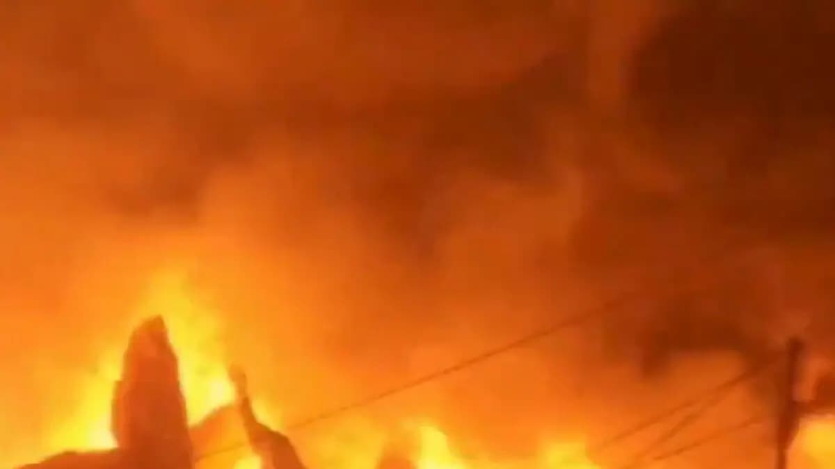 Thane factory catches massive fire, over 20 rescued