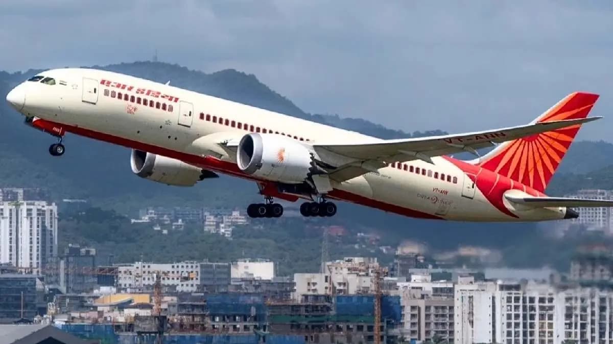Air India Flight burning smell inside cabin then this happened 