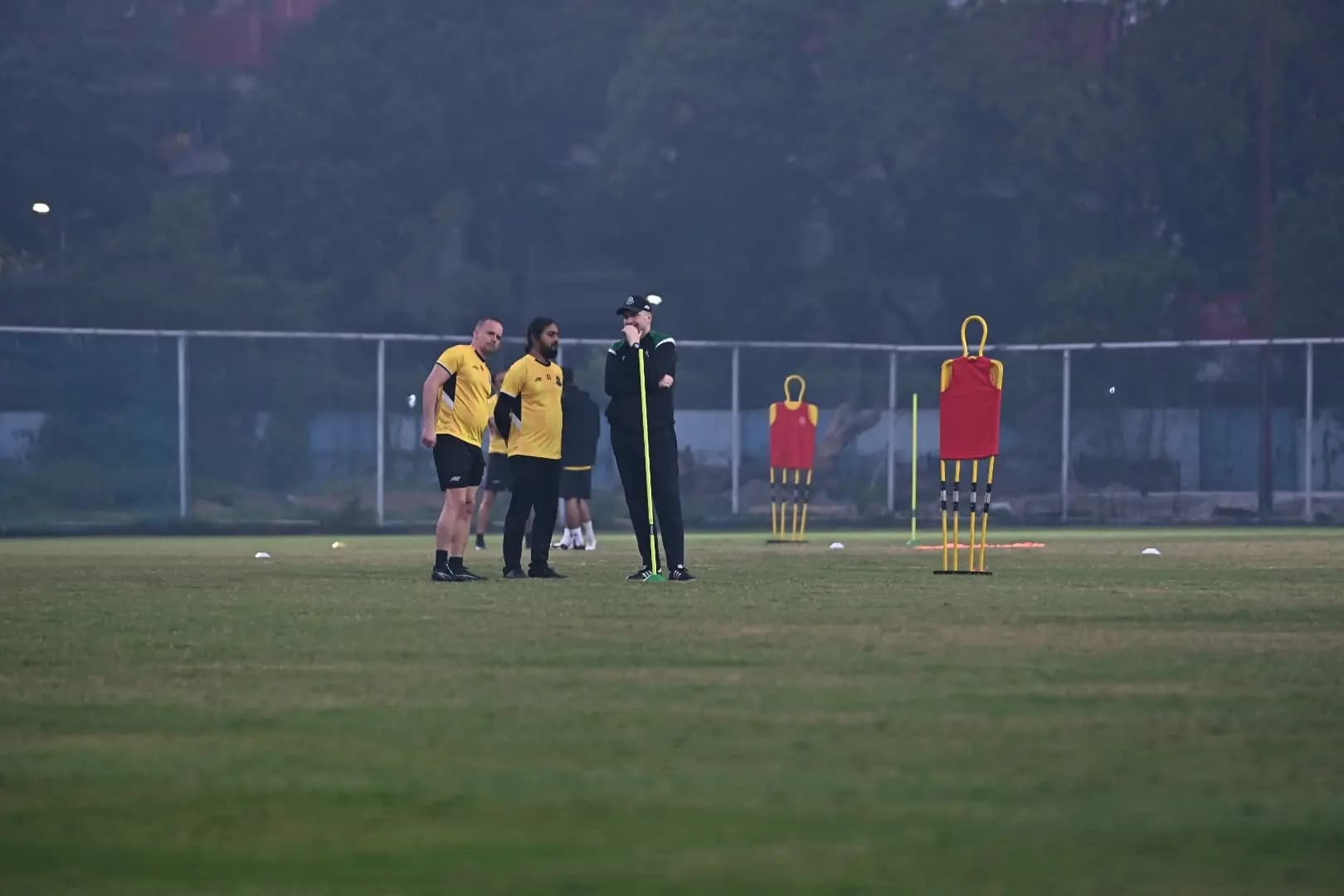 Mohammedan Sporting footballers resume practice ahead of Mumbai match spt 