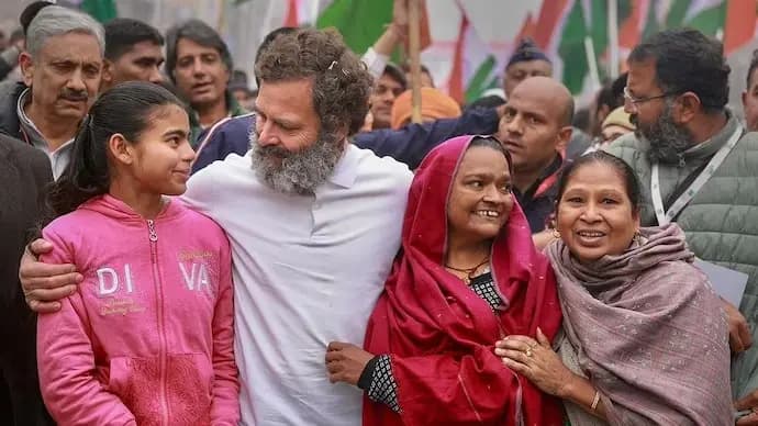 rahul gandhi says, rss and bjp believes women should stay at home_gnr