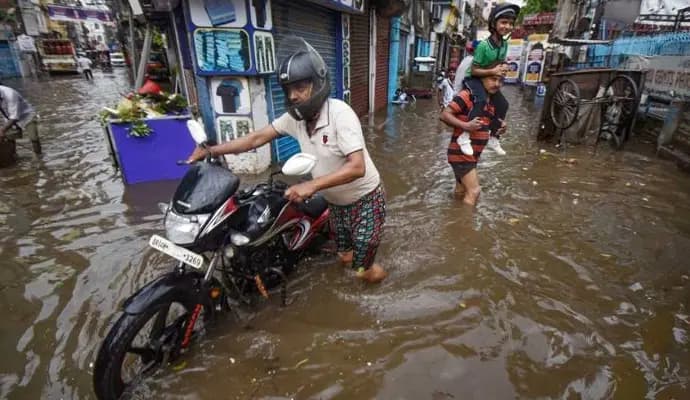Rainy weekend likely in Delhi