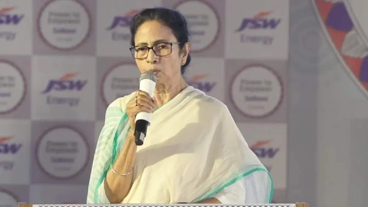 Mamata Banerjee inaugurates thermal power plant in salbani