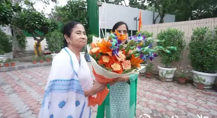 Mamata Banerjee to delhi to join niti aayog meeting