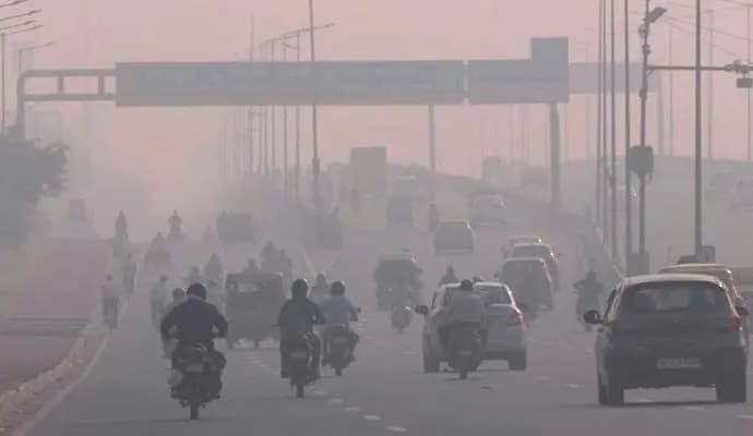Delhi Air Quality Is poor