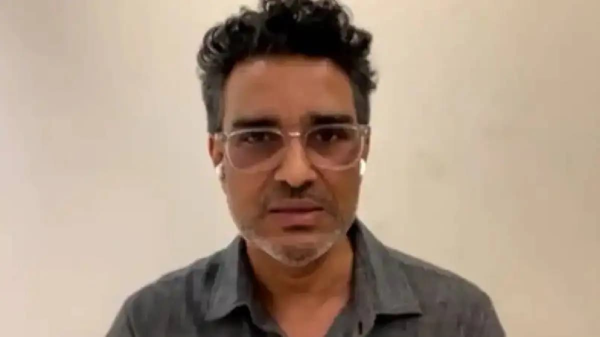 Sanjay Manjrekar, Ex India Cricketer, Evades Financial Scam spt