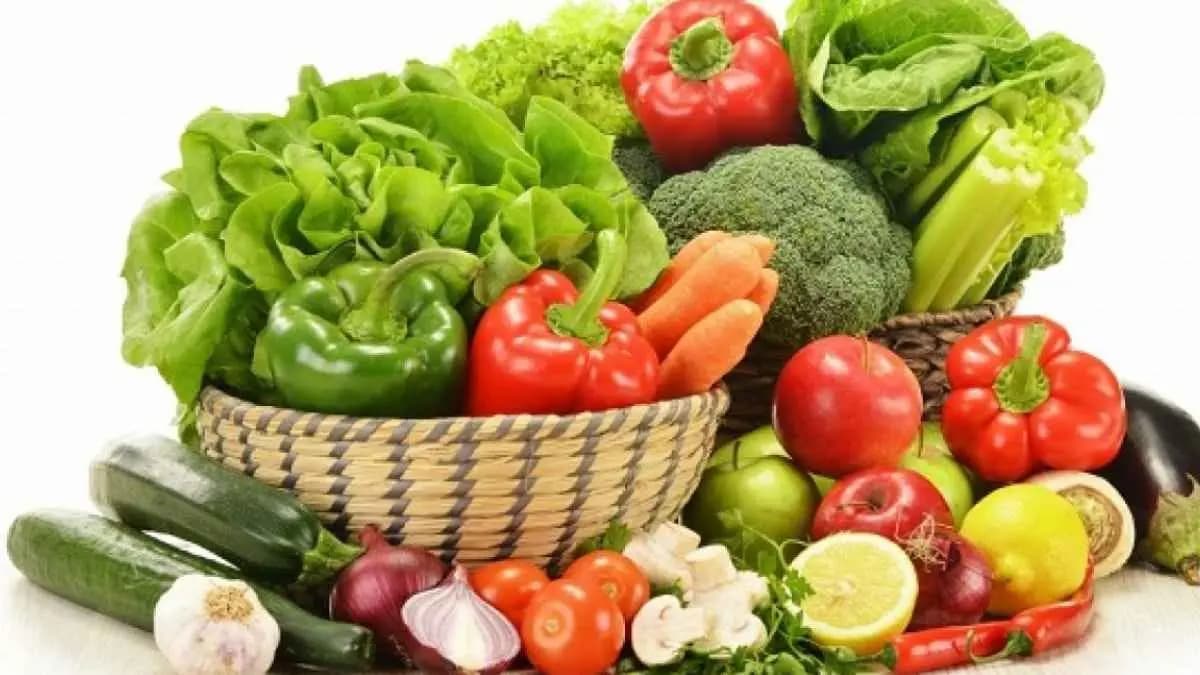 Capsicum have many health benefits like increase bone density health and eye sight problem lif