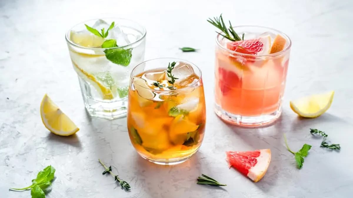 these all drinks can improve your liver function, increase metabolism and gives you a healthy start at morning lif