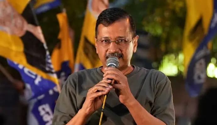 Kejriwal in full swing campaigning after getting out of jail