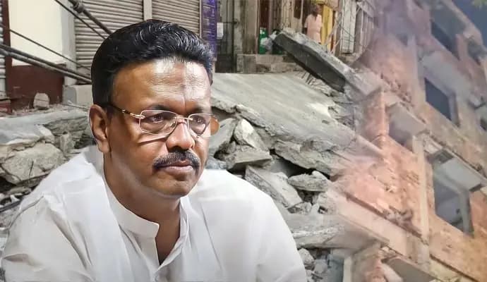 Parts of house collapsed in chetla and birati area