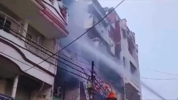 Man rescued from Prayagraj shop fire dies of cardiac arrest later, 2 hospitalised