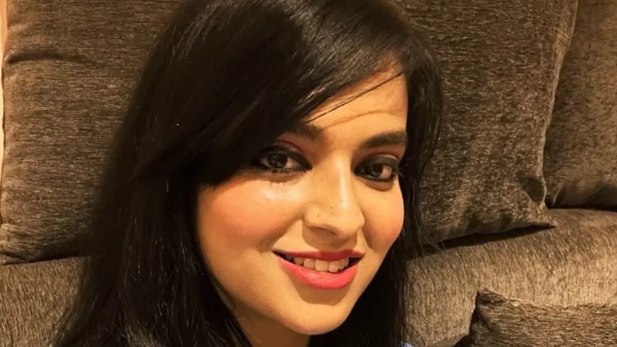 Actress Madhubani Goswami faces trolling for returning to acting