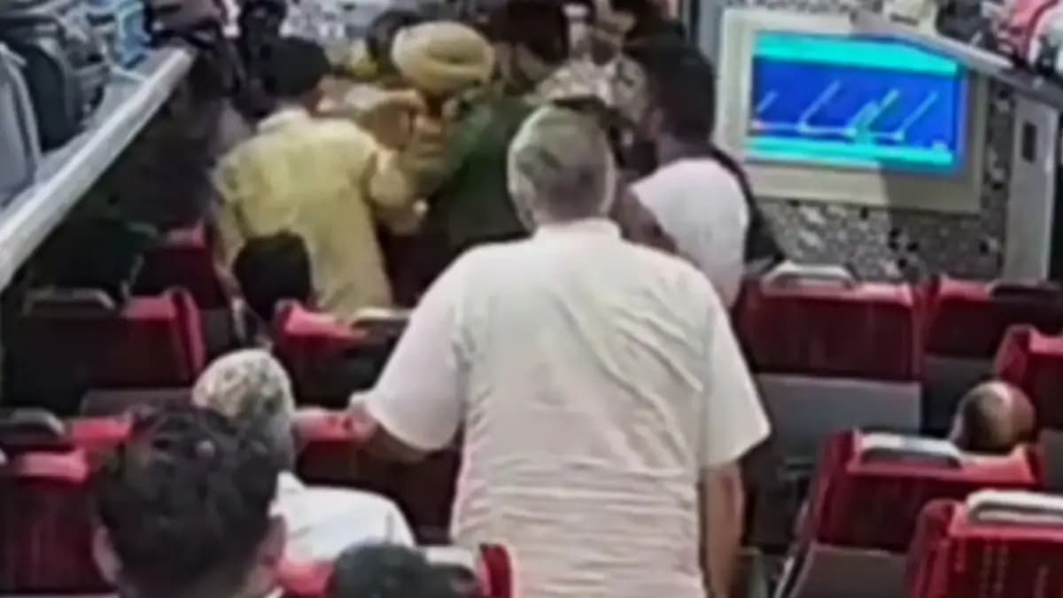 Man Refused Seat To BJP MLA Thrashed On Vande Bharat  viral video
