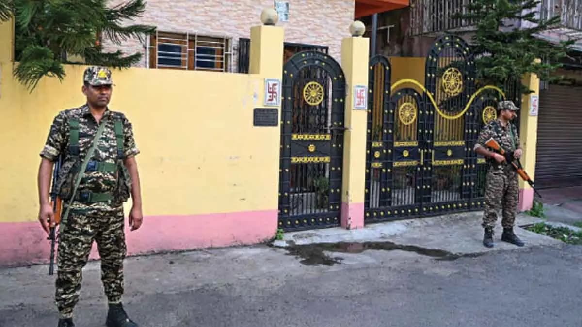 ed raids sandip ghosh close aide chandan louhas house gnr