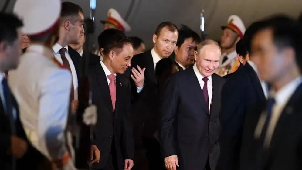 Putin on a visit to Vietnam
