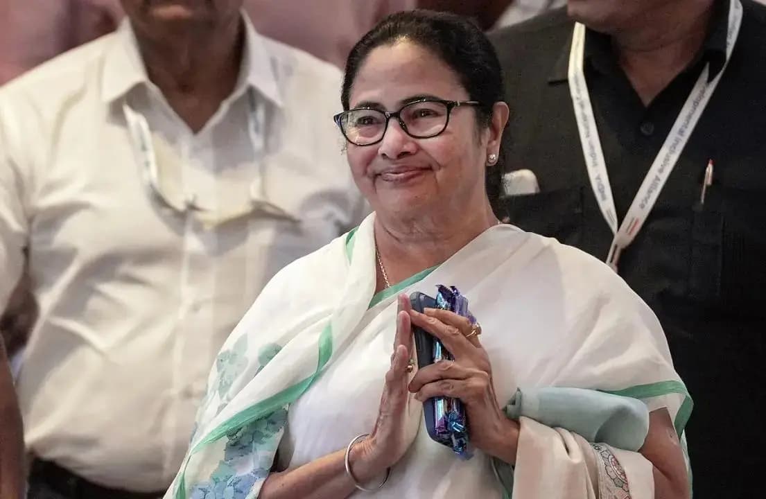 Mamata Banerjee Special post on Facebook on semi conductor plant in Kolkata