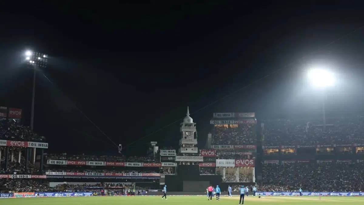 Floodlight failure interrupts Rohit Sharma's onslaught in Cuttack spt