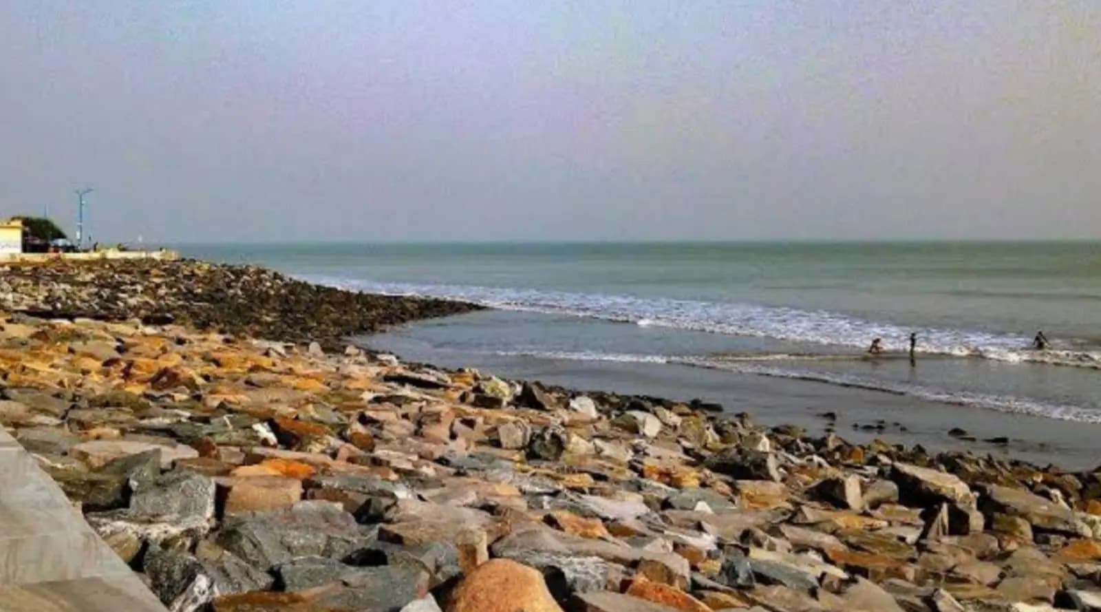 Man injured by speedboat in digha
