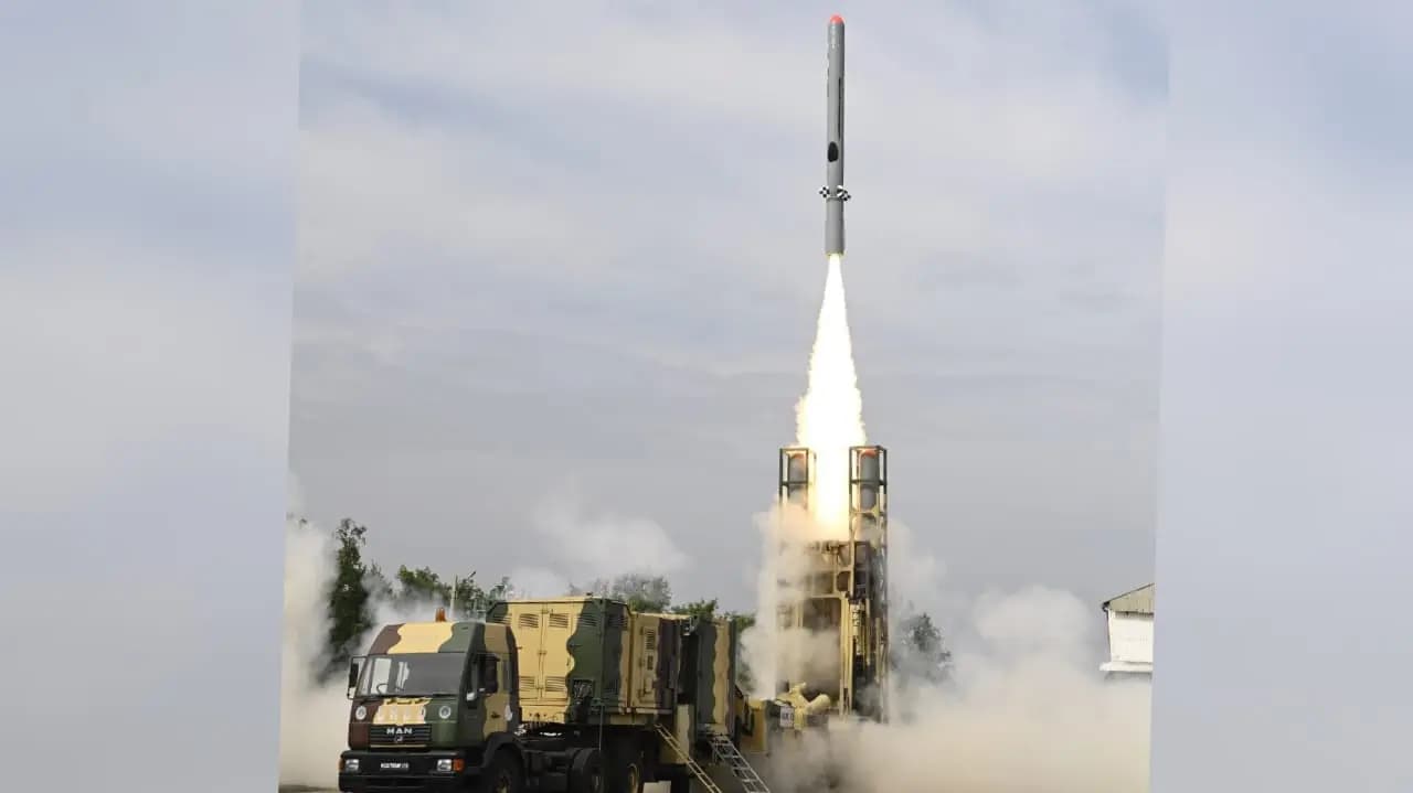 drdo conducts maiden flight-test of Long Range Land Attack Cruise Missile off Odisha coast_gnr