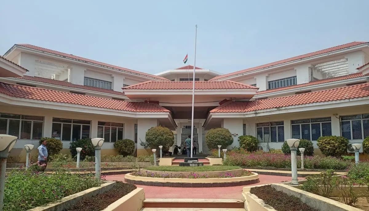 Tripura court gives new conditions for bail of drug traffickers
