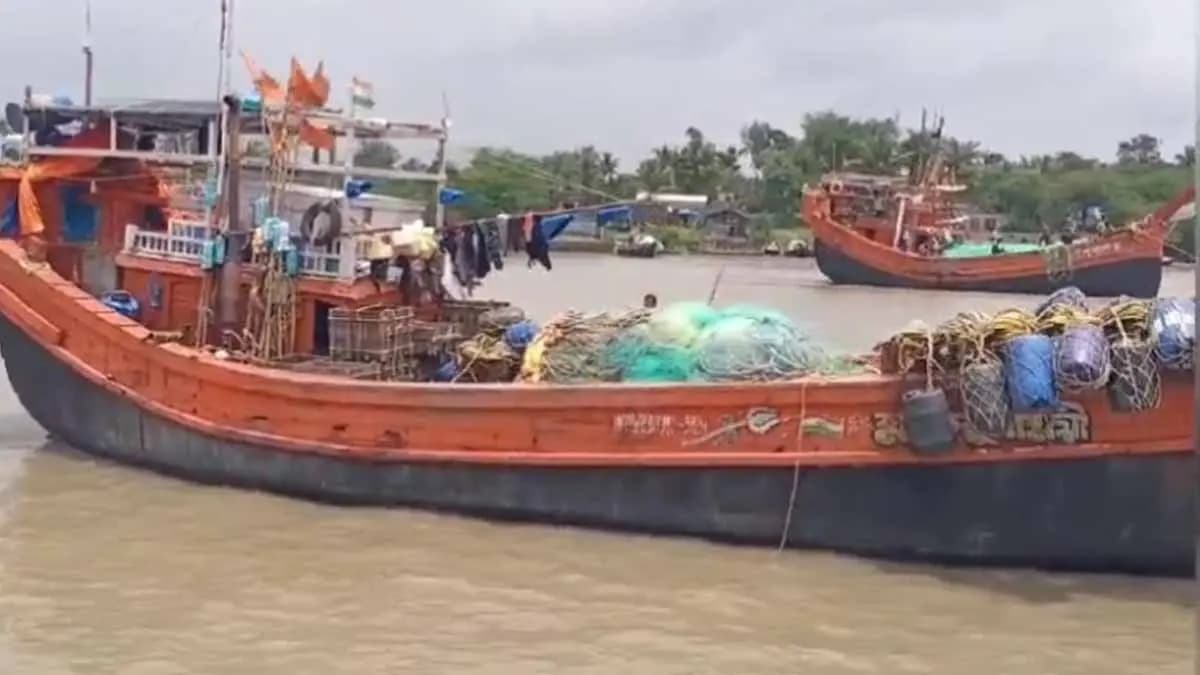 nine fisherman missing in troller accident in sea gnr