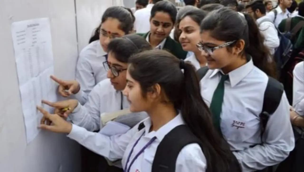 CBSE Class 10 Class 12 board exem starts from Feb 15