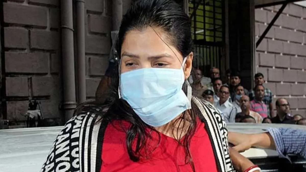 arpita mukherjee gets bail in Recruitment scam gnr