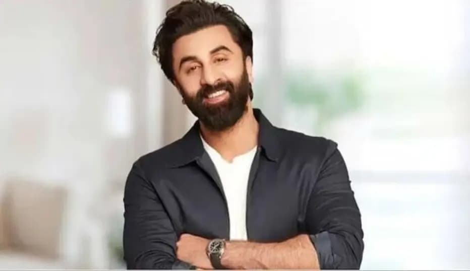 Neetu Kapoor Expose Ranbir kapoor s Secret Instagram Account  ent