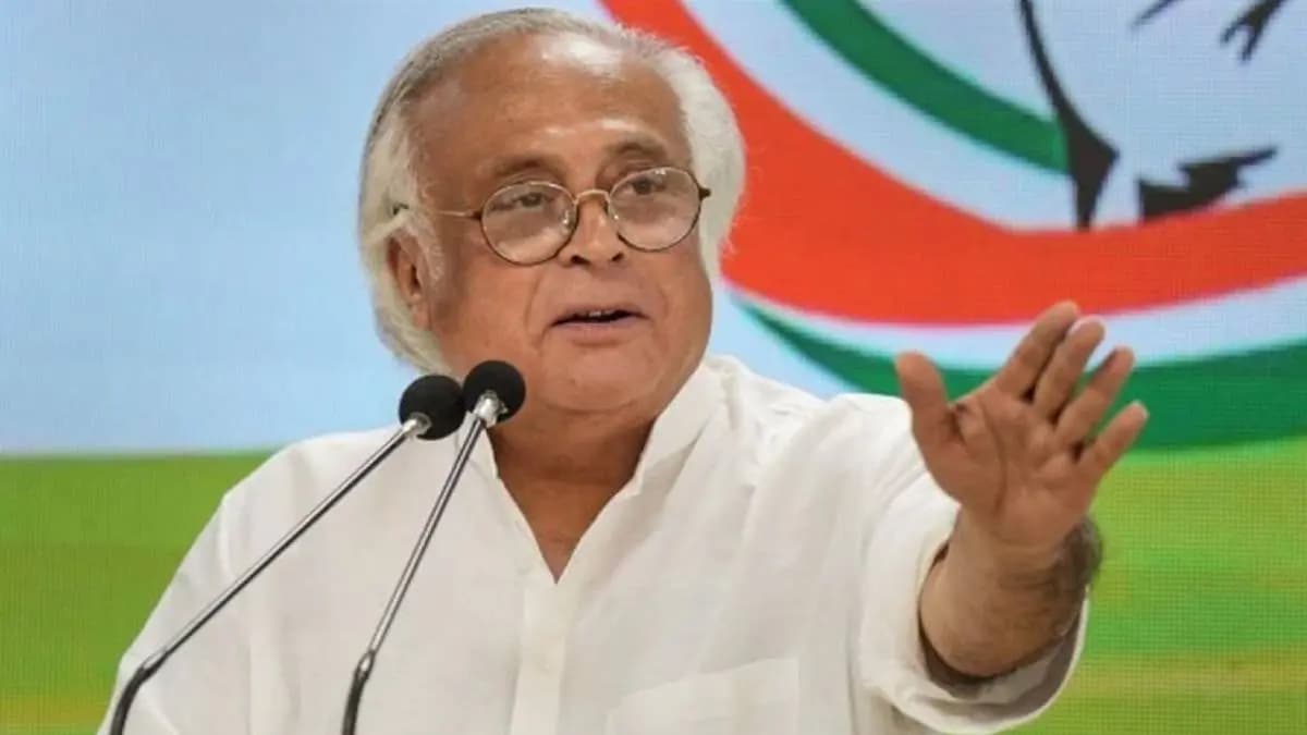 Congress slams BJP for changing positions on census