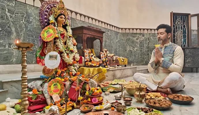 Tota Roychowdhury Celebrates Lakshmi Puja In His House