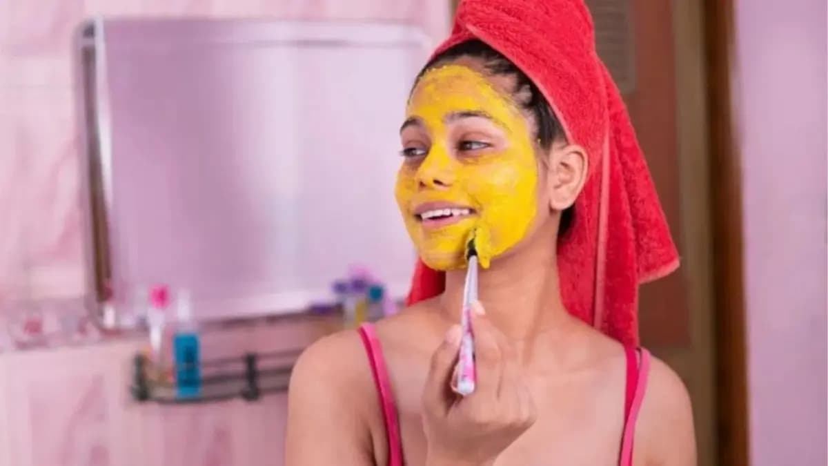 how to do facial at home with natural ingredients here is all details lif