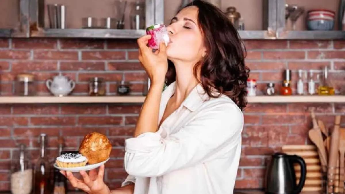 why some people have sweet cravings always here is possible health reasons lif
