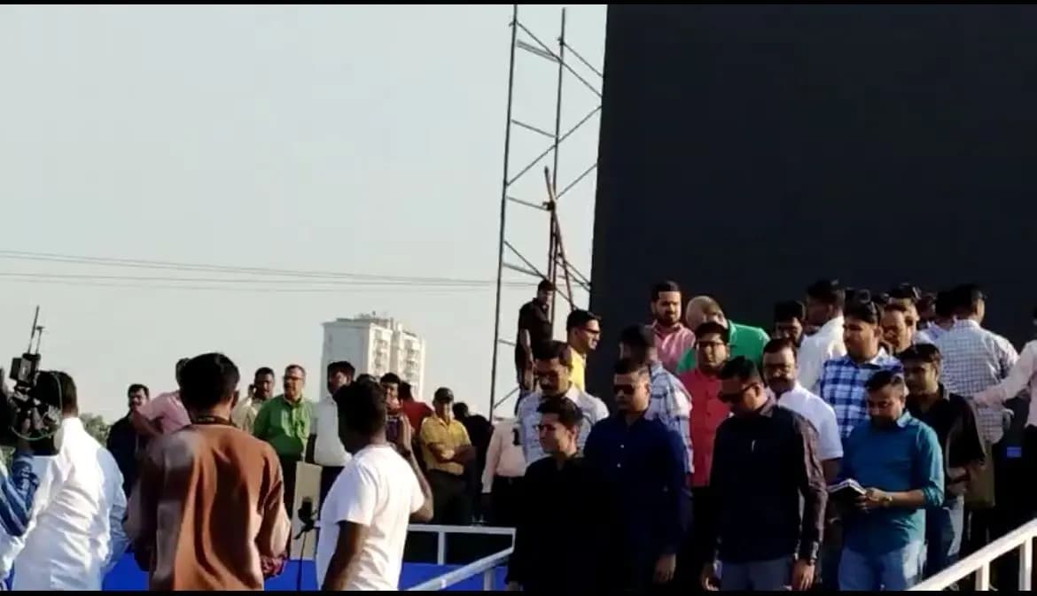 Final Preparations going on for tmc brigade