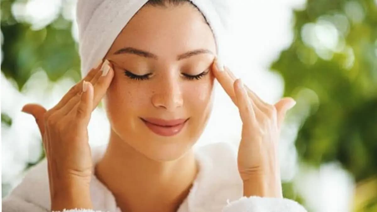  This home made natural under eye cream can remove your dark circles very easily and make eyes shine and beautiful lif