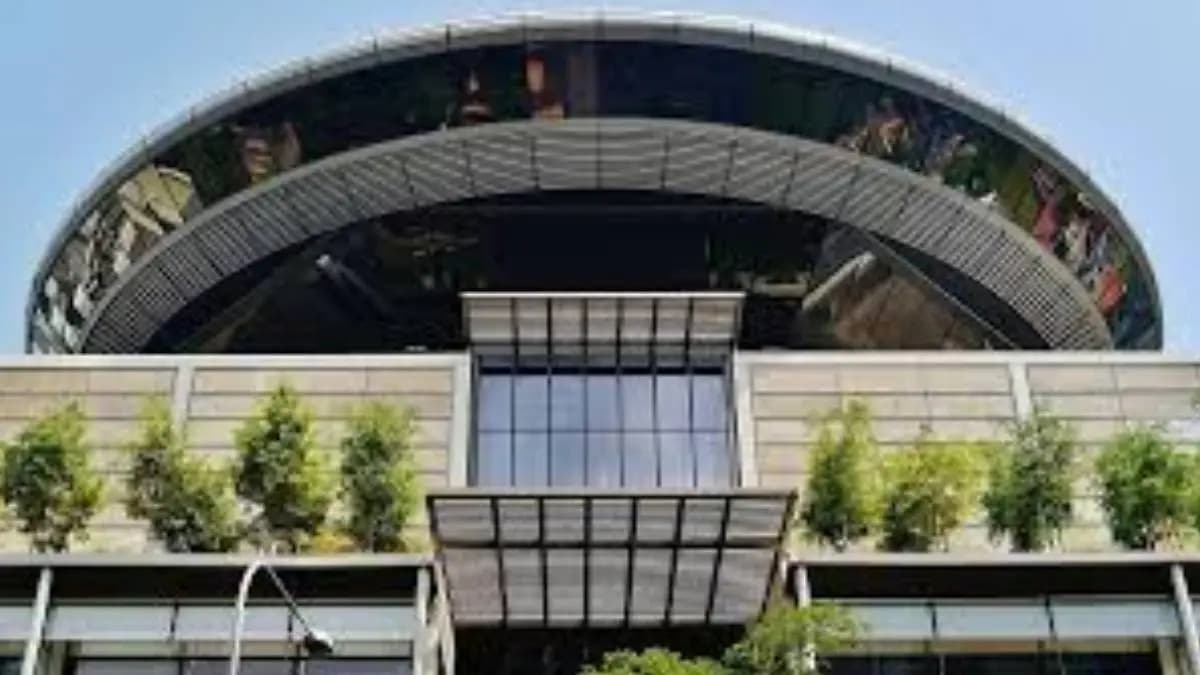 Singapore court cancells ex cji passed arbitral award
