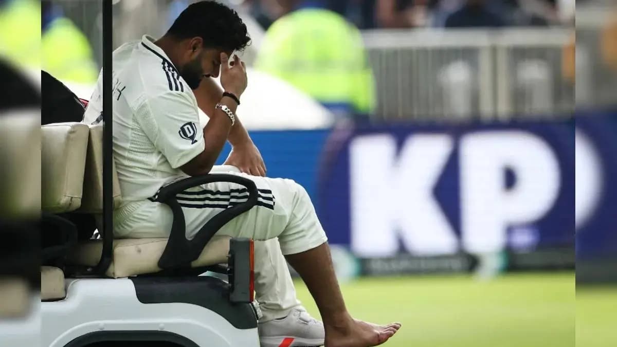 What did the england pacer Chris Woakes say about Rishabh Pants injury