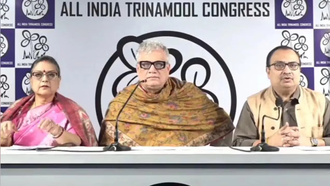 Trinamool attacks central government over CAG report