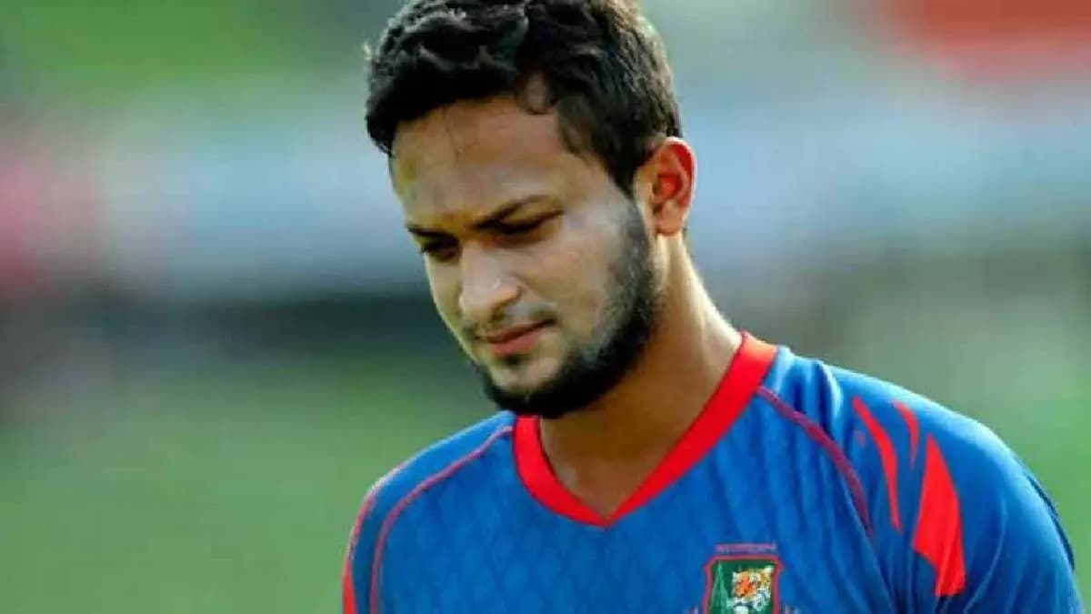 Bangladesh's Shakib Al Hasan slapped with arrest warrant in bounced cheque case gnr