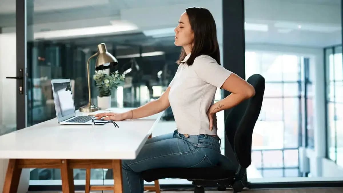 Sitting and working on a chair for hours can increase Cardiac Arrest risk