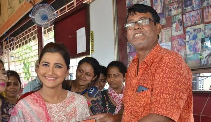 rachana banerjee wins hooghly loksabha seat
