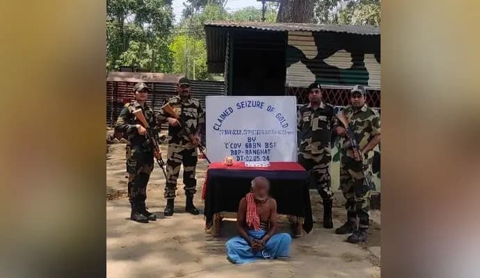 Man arrested for smuggling gold from Bangladesh to India