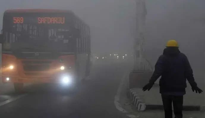 Delhi experiences coldest January in 13 years