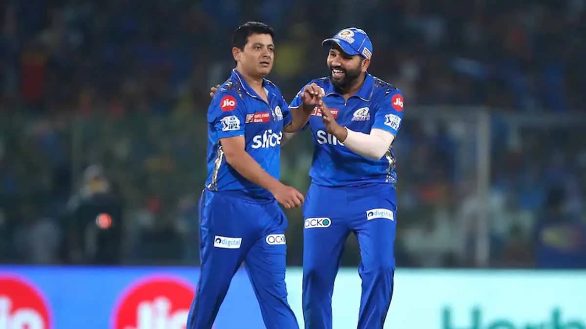 At 2:30 In The Night, Rohit Sharma Texted Me And Asked spt