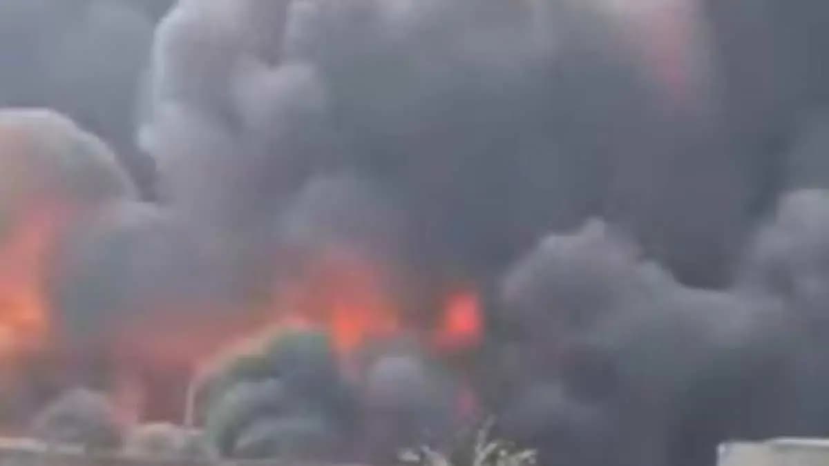 Fire breaks out again in Domjur on Tuesday morning