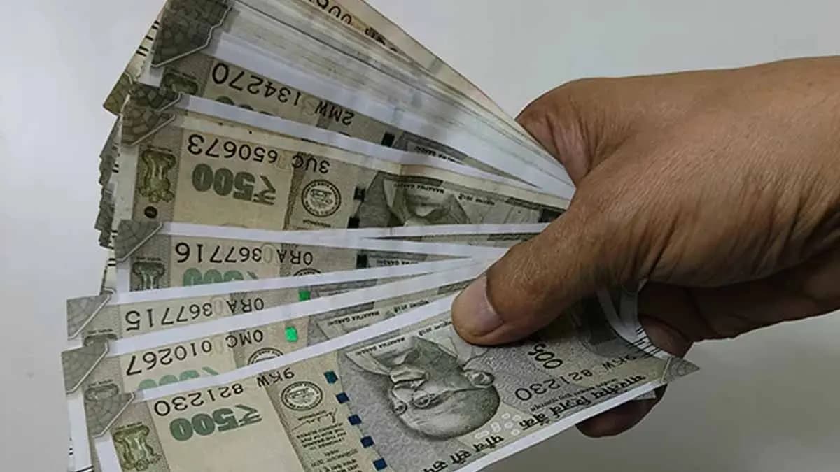 SIP of Rs 3000 can generate 50 Lakh-1 Crore-2 Crore in a Systematic Investment Plan