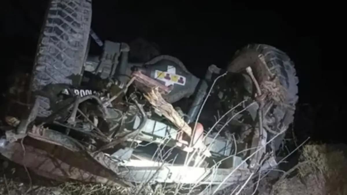  5 soldiers killed as Army vehicle falls into gorge in Poonch gnr