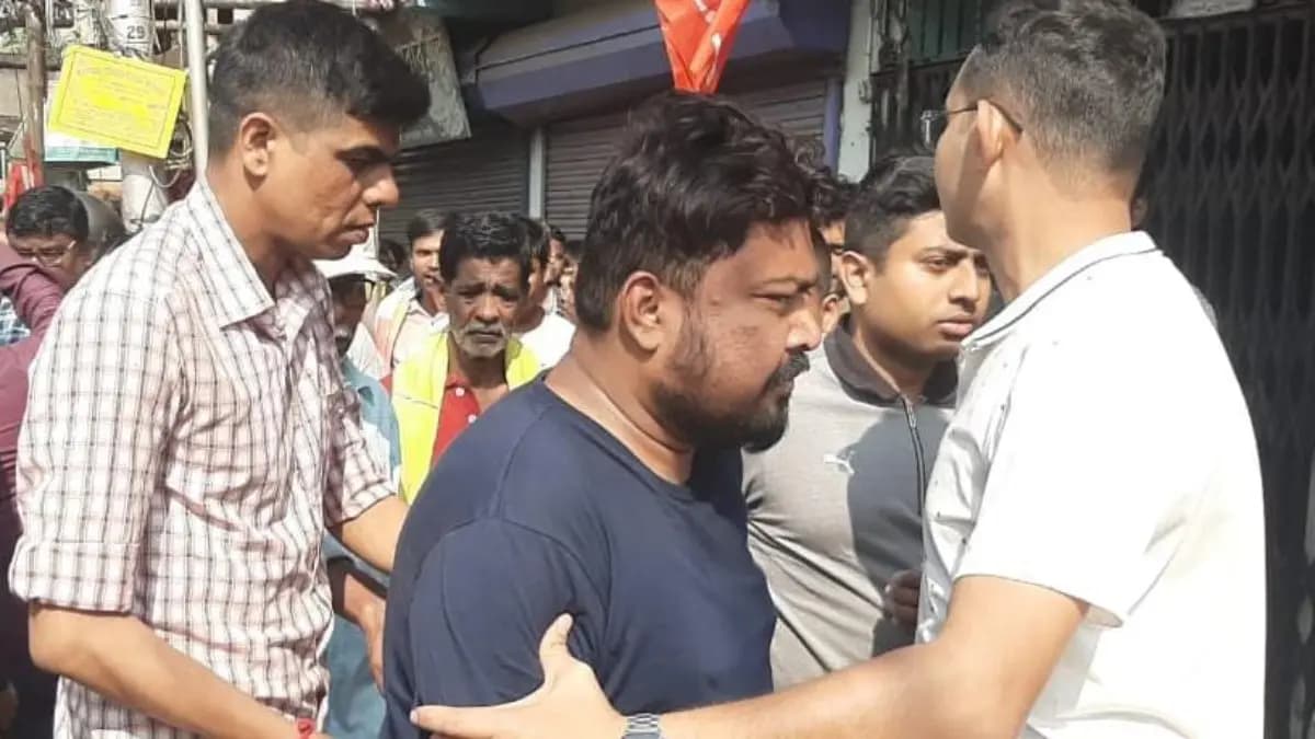 Youth Detained while trying to pass on fake 500 rupees note gnr